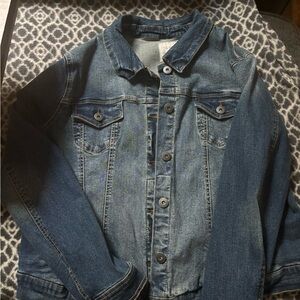 Torrid size 2 Jean jacket. NWOT